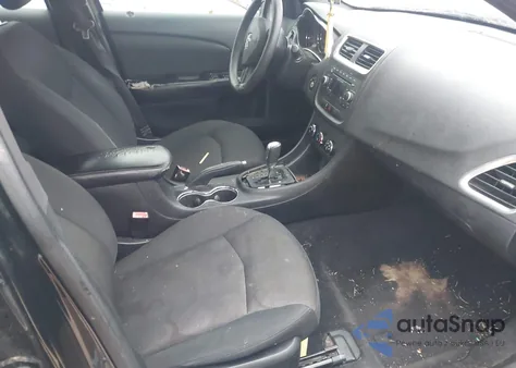 2014 Dodge Avenger Se z USA, uszkodzony, nr VIN 1C3CDZAB9EN132825